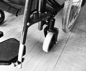 wheelchair-ge3175f586_640.jpg
