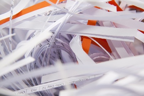 紙類の整理、断捨離に必要なものはこれ！｜シュレッダーで個人情報を安全に処分